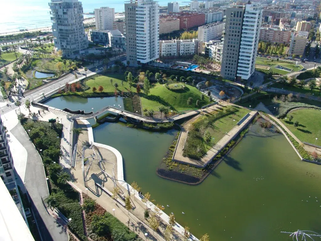 The striking architecture of Diagonal Mar
